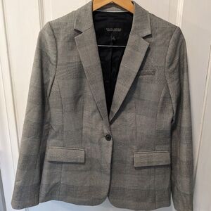 Banana Republic Women's Size 6 Long and Lean Blazer - Black, White, Green Plaid
